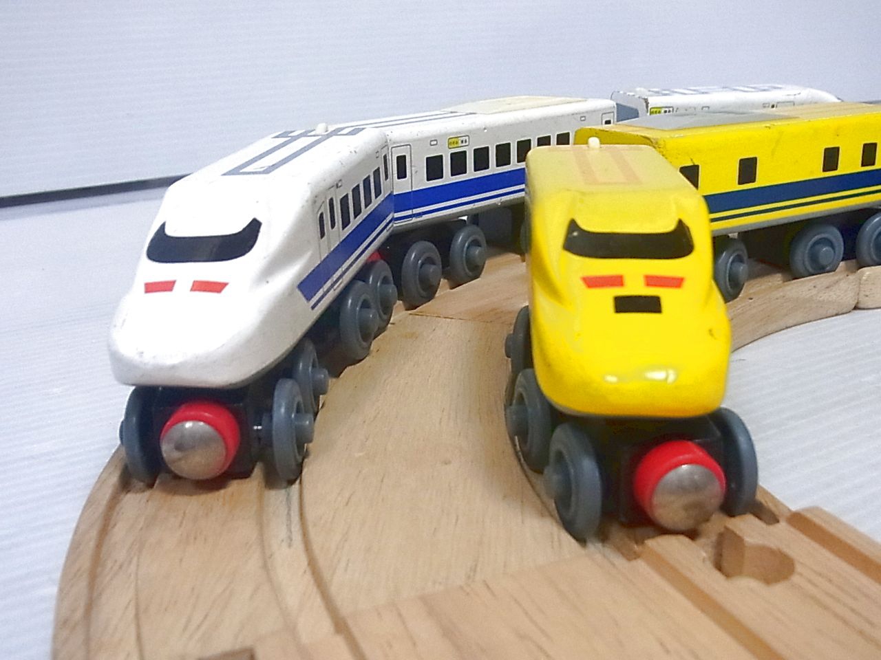 国産最新作新品未開封◆貴重◆ BRIO ブリオの機関車トーマス 11種セット！ 電車のおもちゃ/車